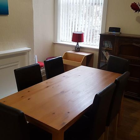Blackpoolholidaylets Charles Street Villa Kültér fotó