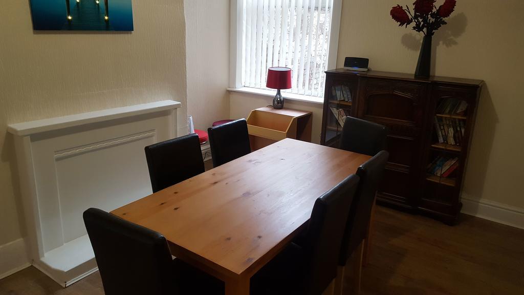 Blackpoolholidaylets Charles Street Villa Kültér fotó