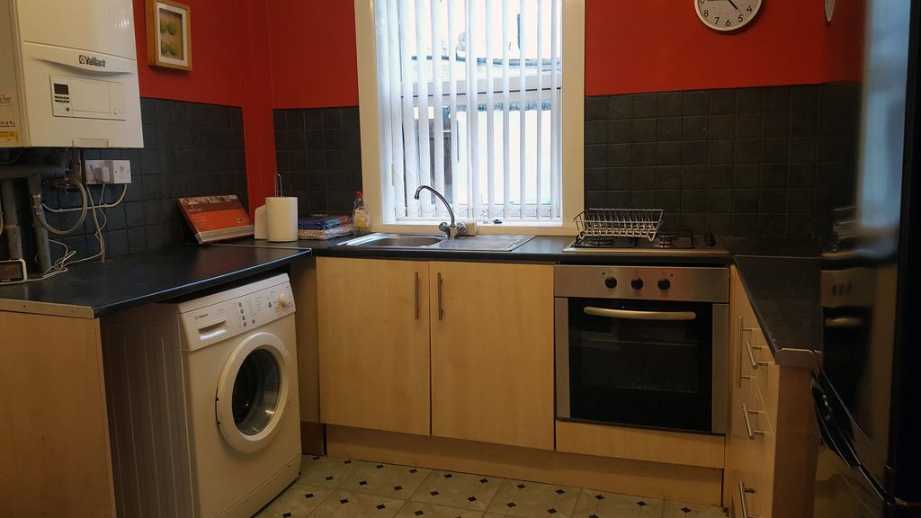 Blackpoolholidaylets Charles Street Villa Kültér fotó